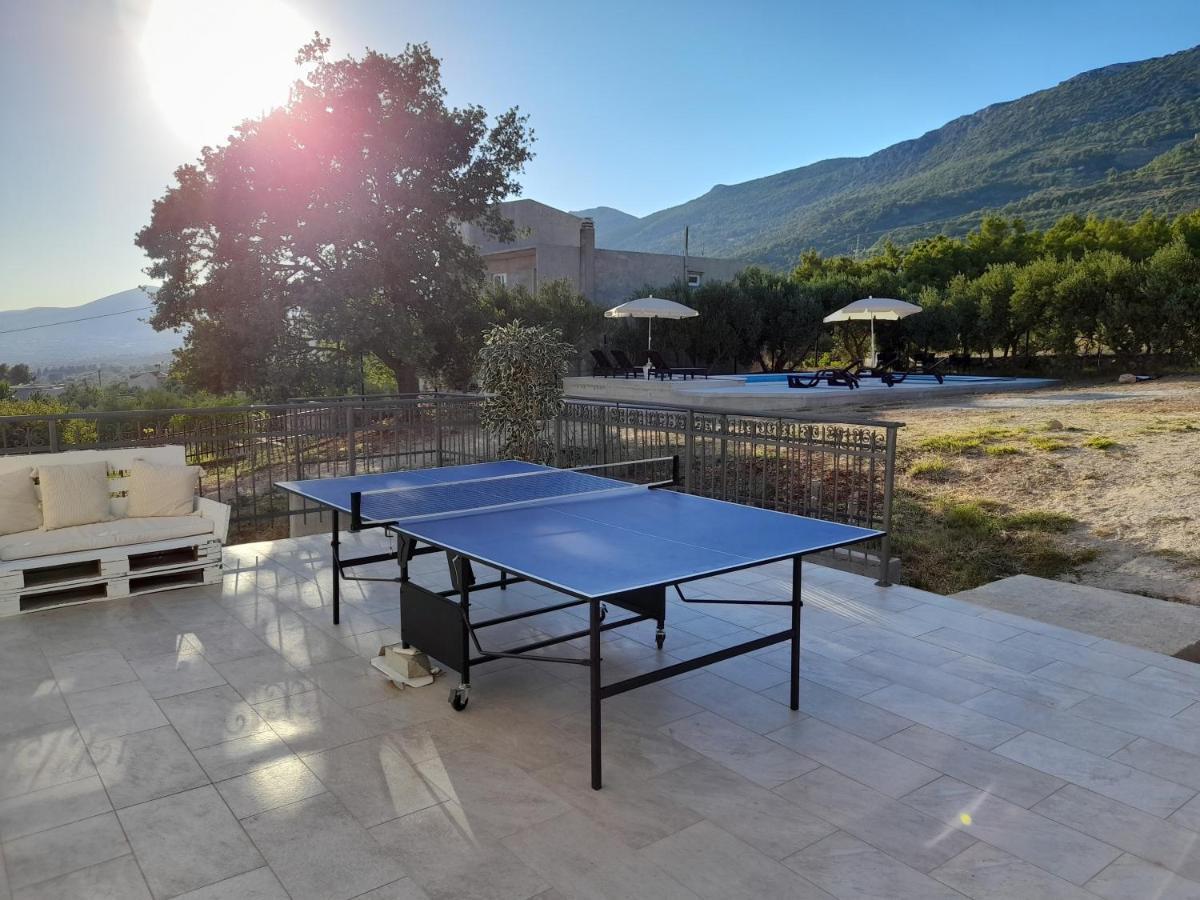 The View Split. Highlight With Roof-Top-Terrace And Pool Kastela Ngoại thất bức ảnh